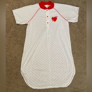 Vintage Jennifer Dale Nightgown USA Union Made Size Medium Valentine’s Hearts